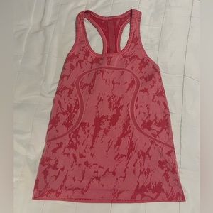 Lululemon Swiftly Tech Tank